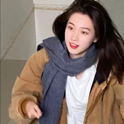 蓝色江流淌 封面
